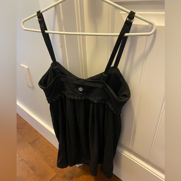 Lululemon size 6 dance tank - Picture 3 of 3